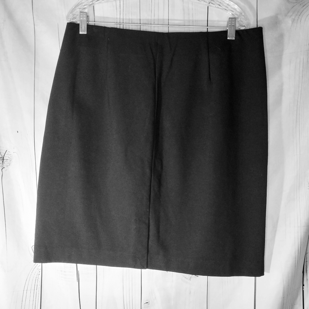J.Jill Point Pencil Pull-On Elastic Waist Classic Black Women's Skirt